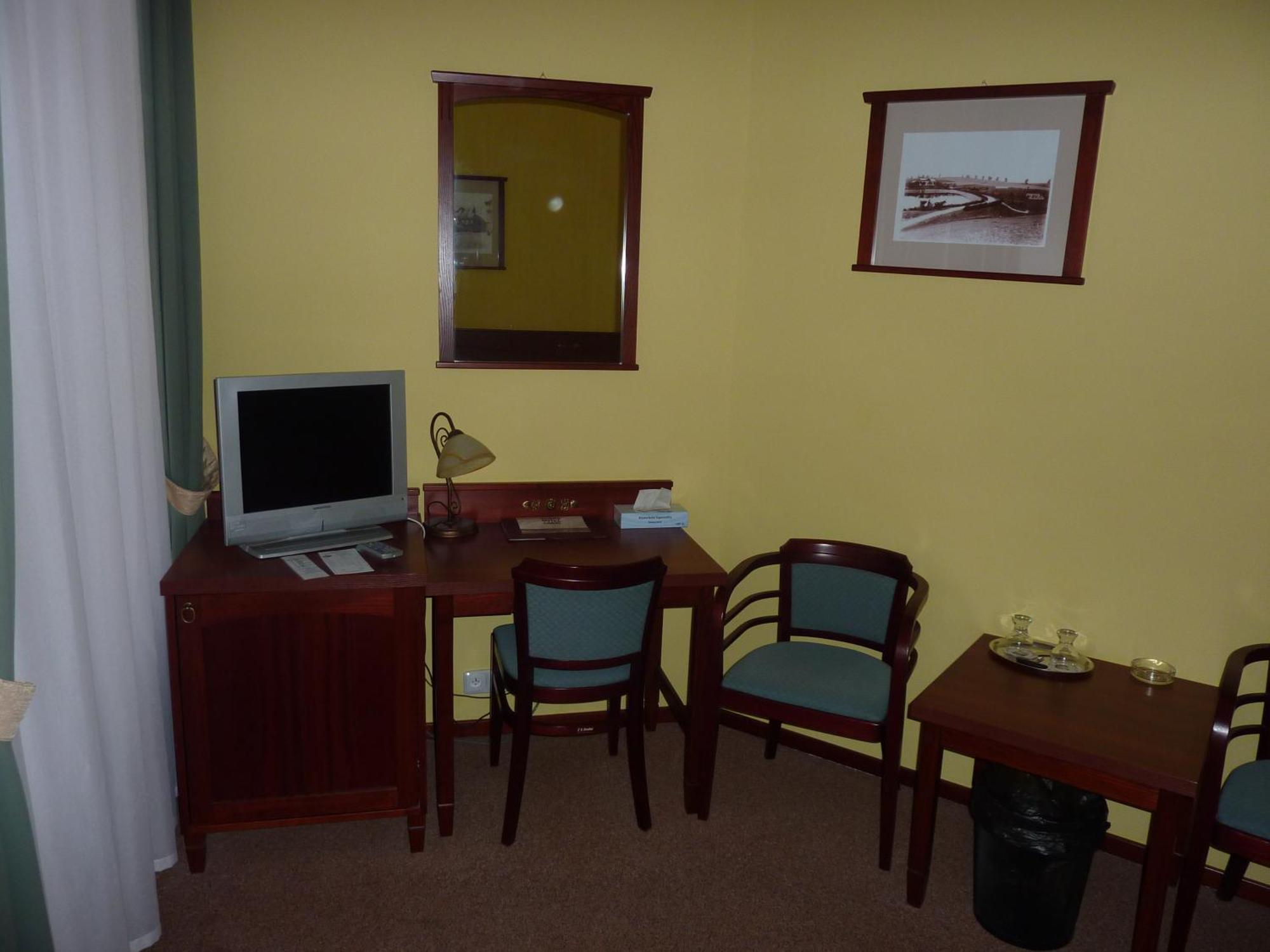 Grandhotel Garni Jihlava Luaran gambar