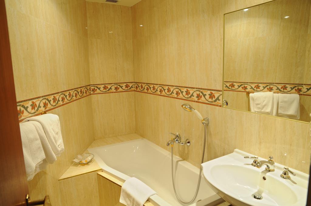 Grandhotel Garni Jihlava Luaran gambar