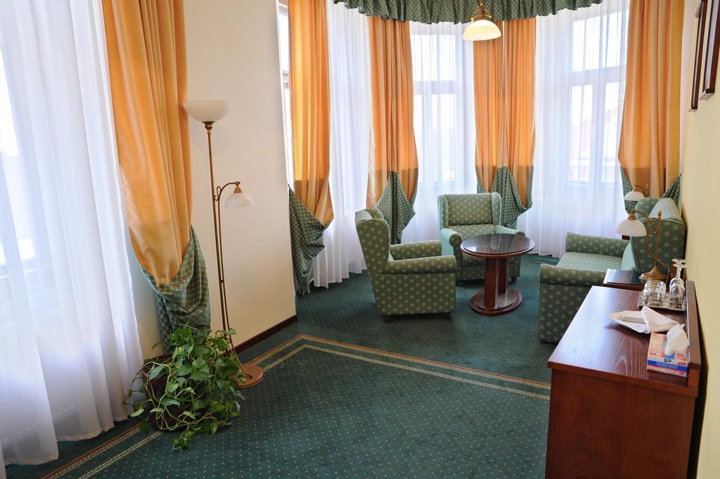 Grandhotel Garni Jihlava Luaran gambar