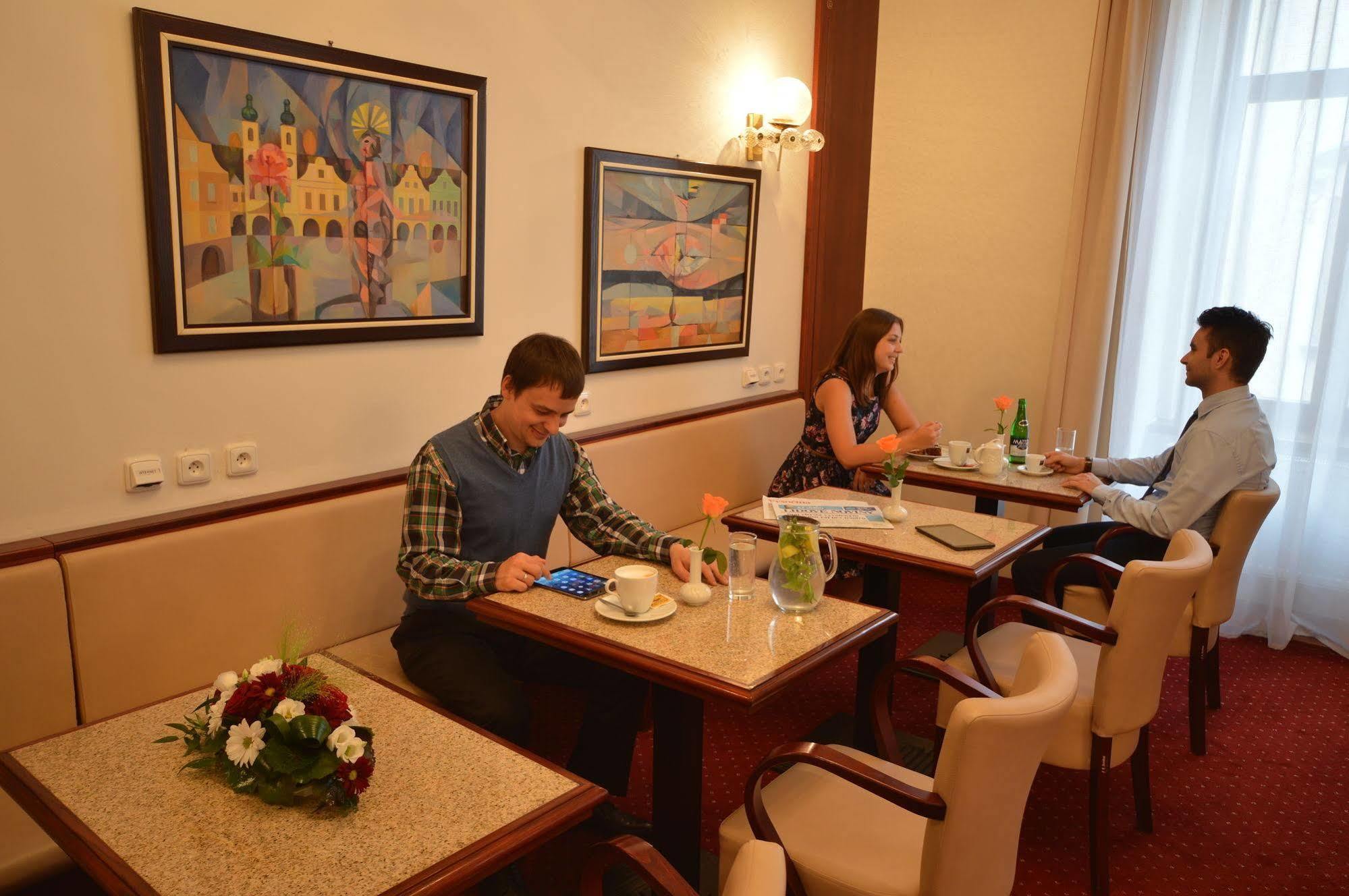 Grandhotel Garni Jihlava Luaran gambar