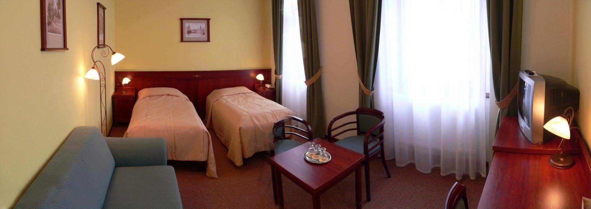 Grandhotel Garni Jihlava Luaran gambar